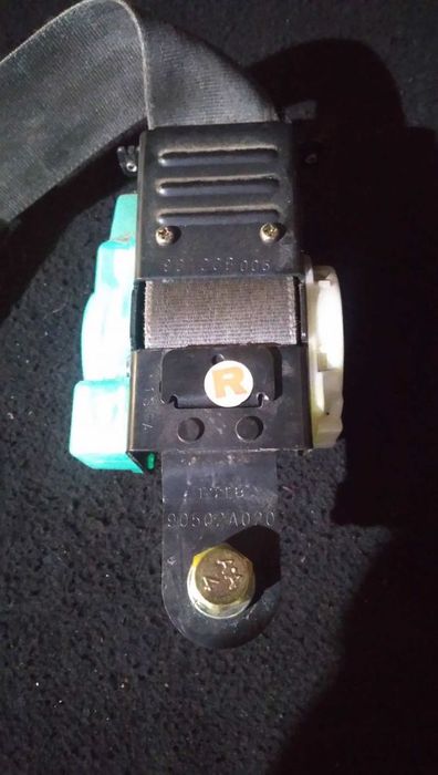 Cinto Frente Direito Mitsubishi L 400 Caixa (Pd_W, Pc_W, Pb_V, Pa_W, P