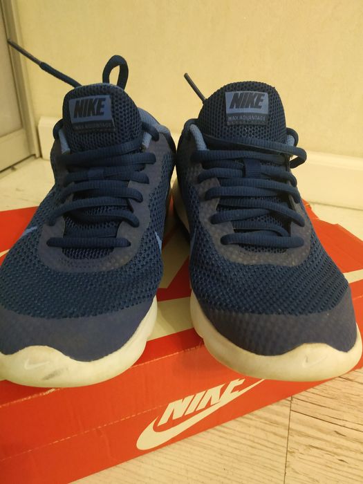 Кросівки фірми NIKE оригінал