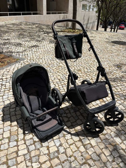 Carrinho de Bebé Roan Bass Next (Verde Tropa) – Amortecimento Impecável
