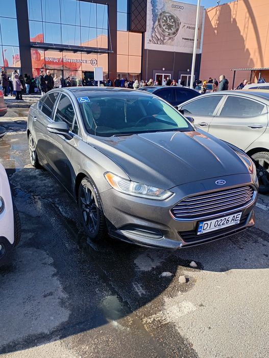 Продам автомобіль Форд фюжен 2015 року по Америці 2016 надійний двигун