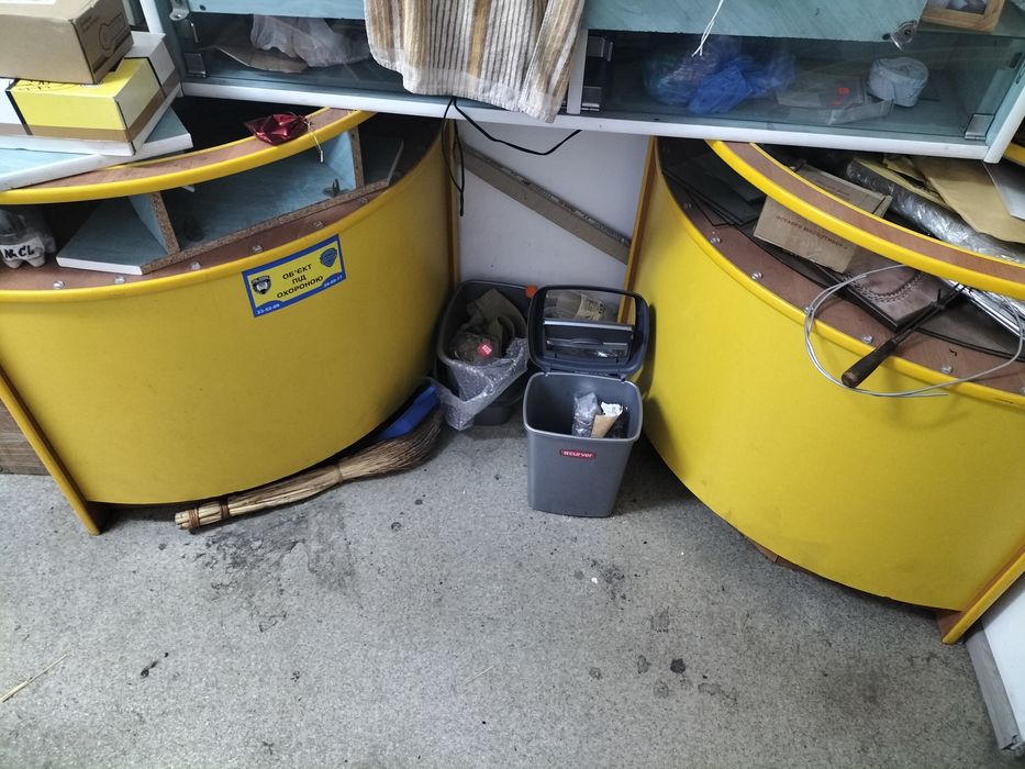 Продам вітрину для ювелірних виробів або дрібних товарів