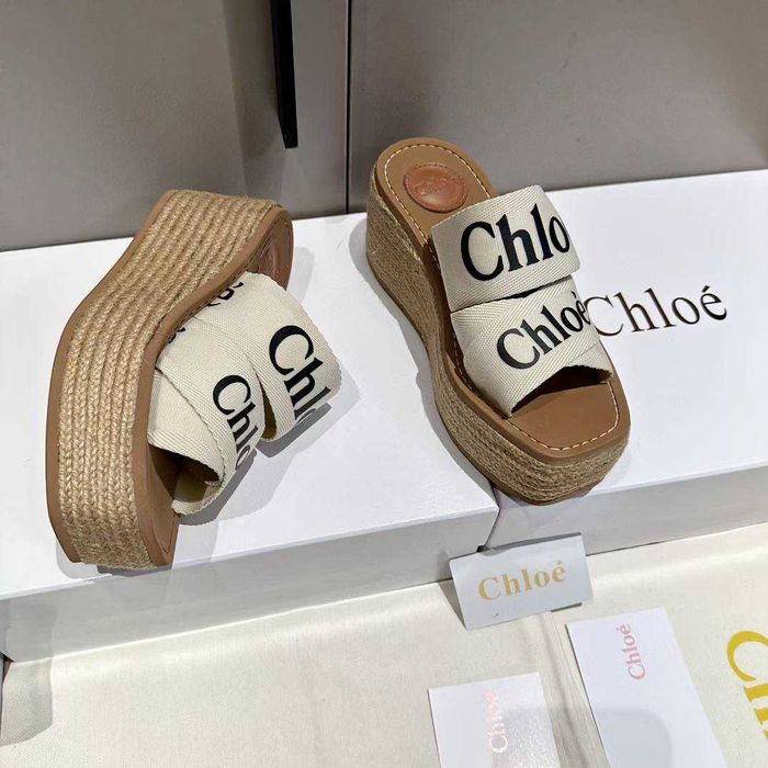 Chloe Buty, sandaly klapki, skora 110216