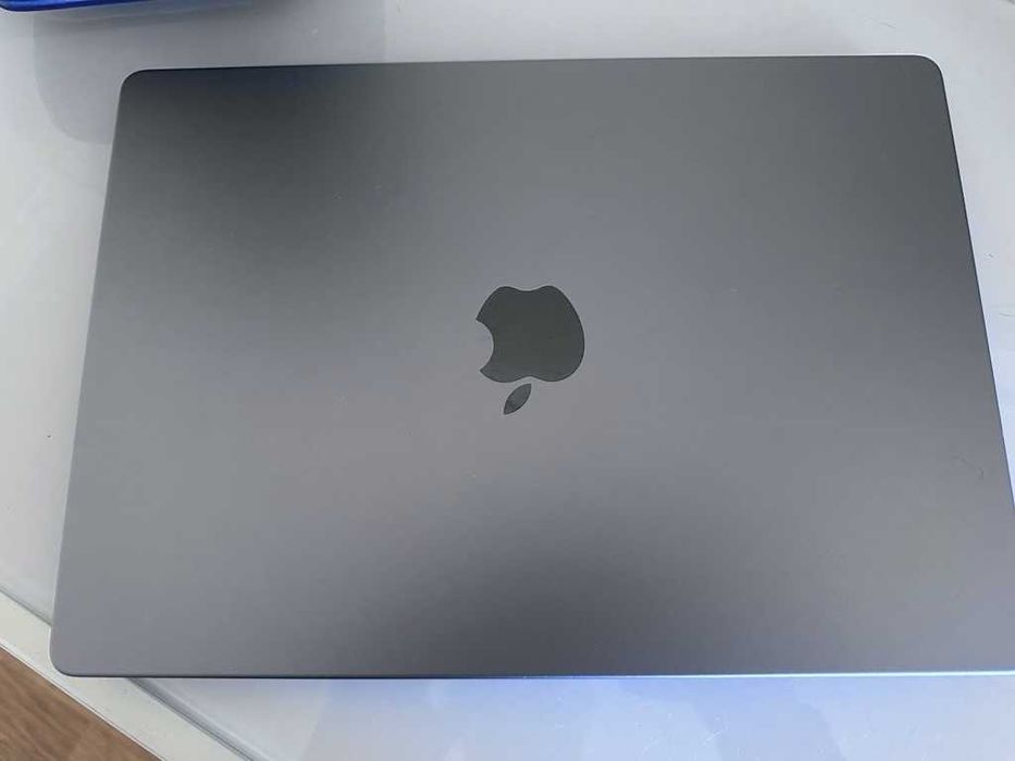 Apple MacBook pro (M1 Pro/16Gb/1Tb) Vendo ou troco