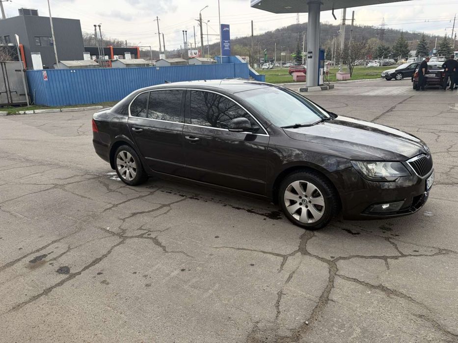Skoda Superb 1.8