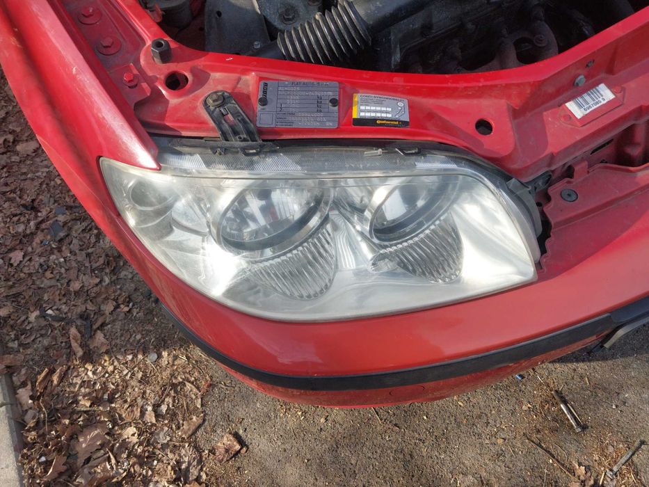Lampa prawa przod fiat  punto  2 lift