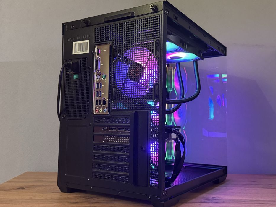 Komputer Gamingowy RTX 5060 Ryzen 5 16gb RAM SSD