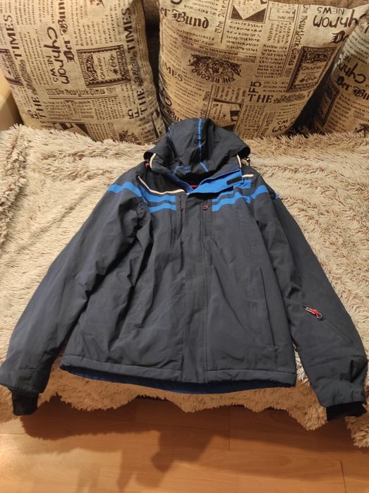 Продам куртку зимнюю мужскую пр-ва Германия. Бренд "C&A" с-я "Rodeo"