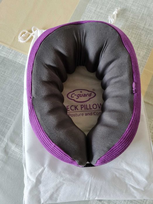 Travesseiro de Pescoço C-Guard (Tamanho M) – Como Novo