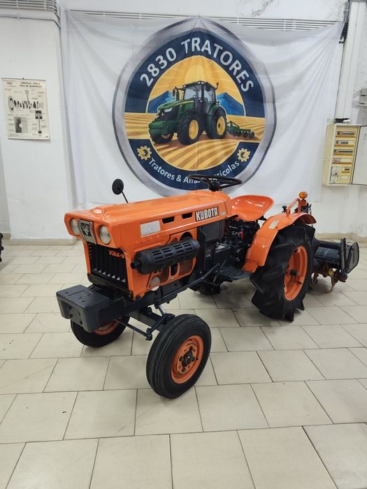 kUBOTA B7001E /// Frese /// Transporte