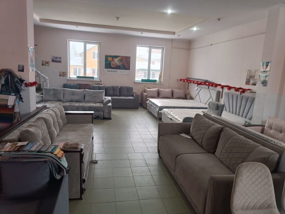 Нежитлове приміщення біля ринку