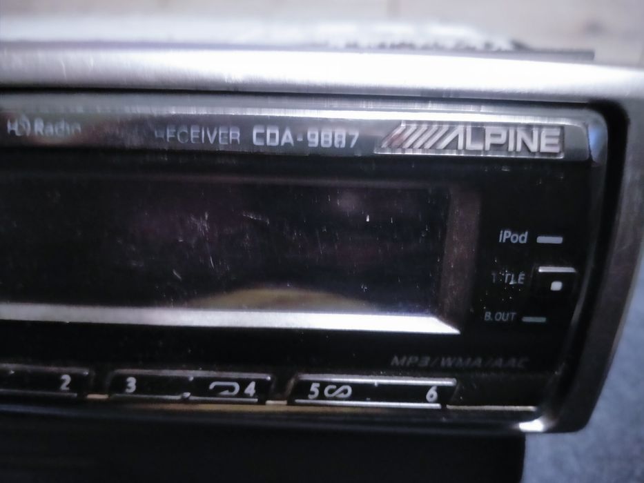 Alpine CDA-9887 процессорная магнитола с блютузом