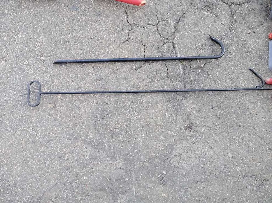 Багор пожарный стальной