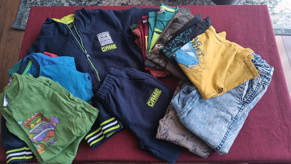 Paka ubrań dla chłopca 110/116