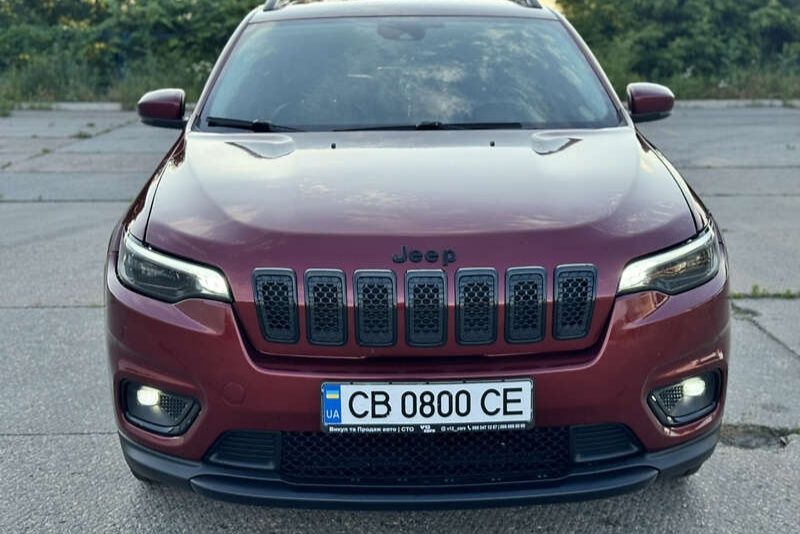 Продам Jeep Cherokee