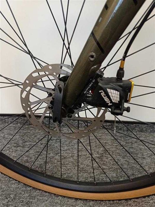 Rower elektryczny KROSS ESKER Hybrid 2.0 OUTLET