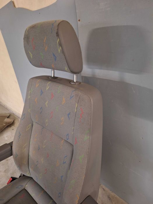 Fotel kierowcy kapitański VW Transporter T5 04-09r