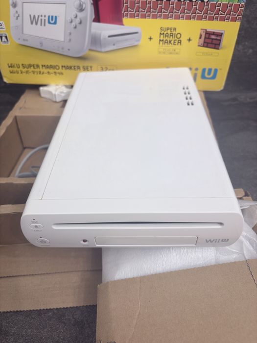 Консоль Nintendo Wii U ntsc j гарний стан