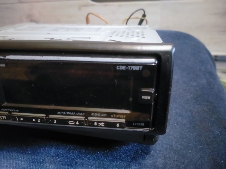 Alpine CDЕ-178BT процессорная магнитола с блютузом