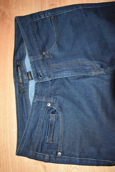 Calvin Klein Jeans Spodnie damskie granatowe. Rozmiar 28/6