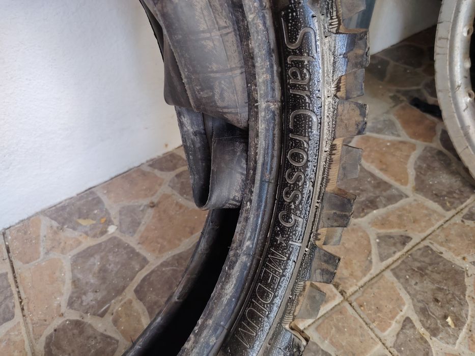 Pneus Michelin 19/jante/câmara de ar