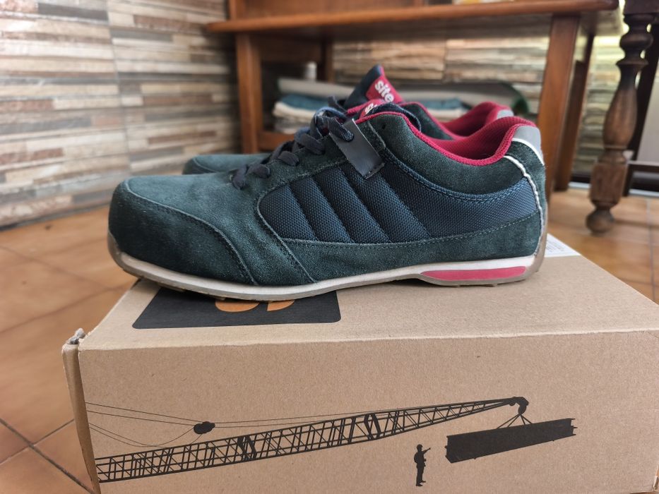 Sapatos tênis de protecção n 45 leves e confortáveis 
Muito leves e co