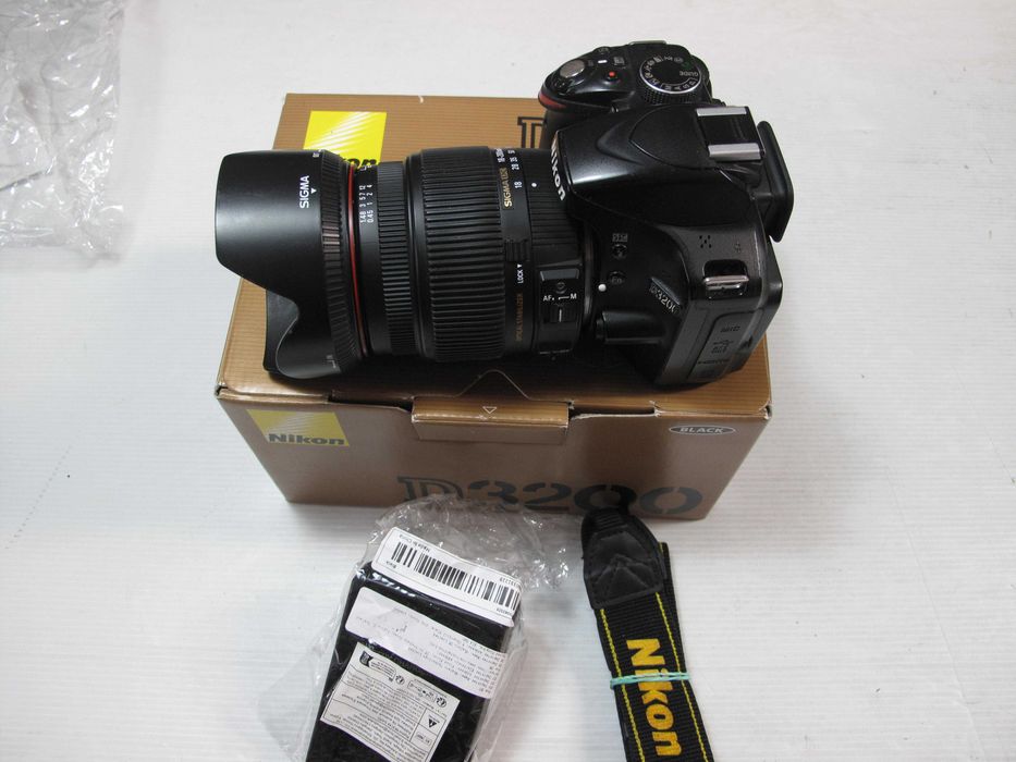 Nikon D3200 + Lente sigma 18-200mm tudo na caixa - Ver descrição