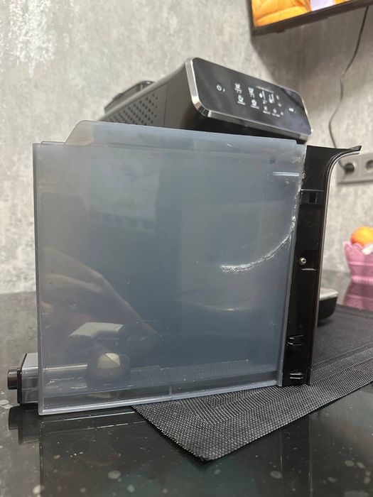 Продам кофемашину Philips EP2236