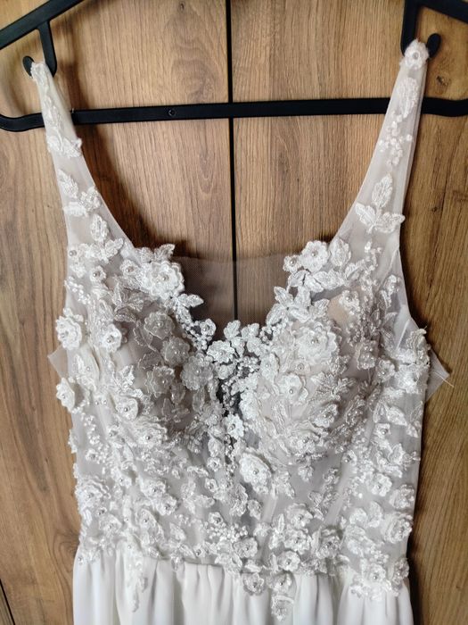 Elegancka suknia slubna