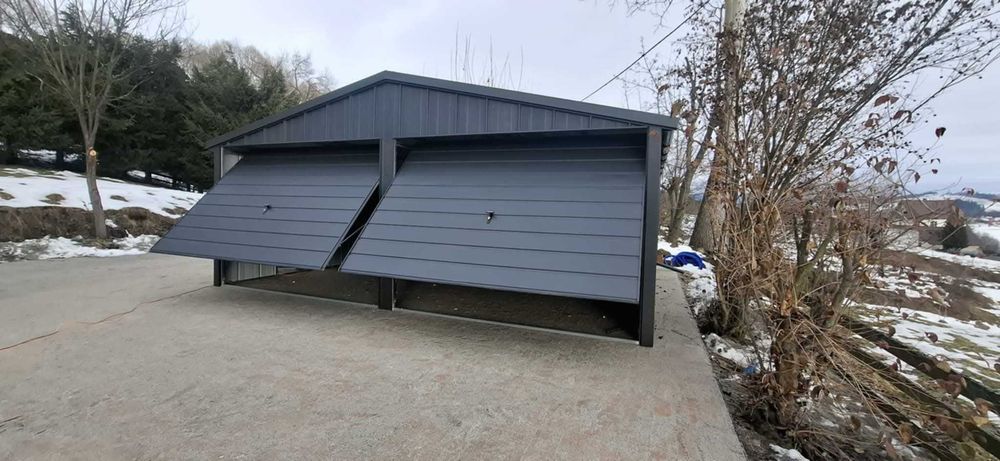 Garaż blaszany 6x6