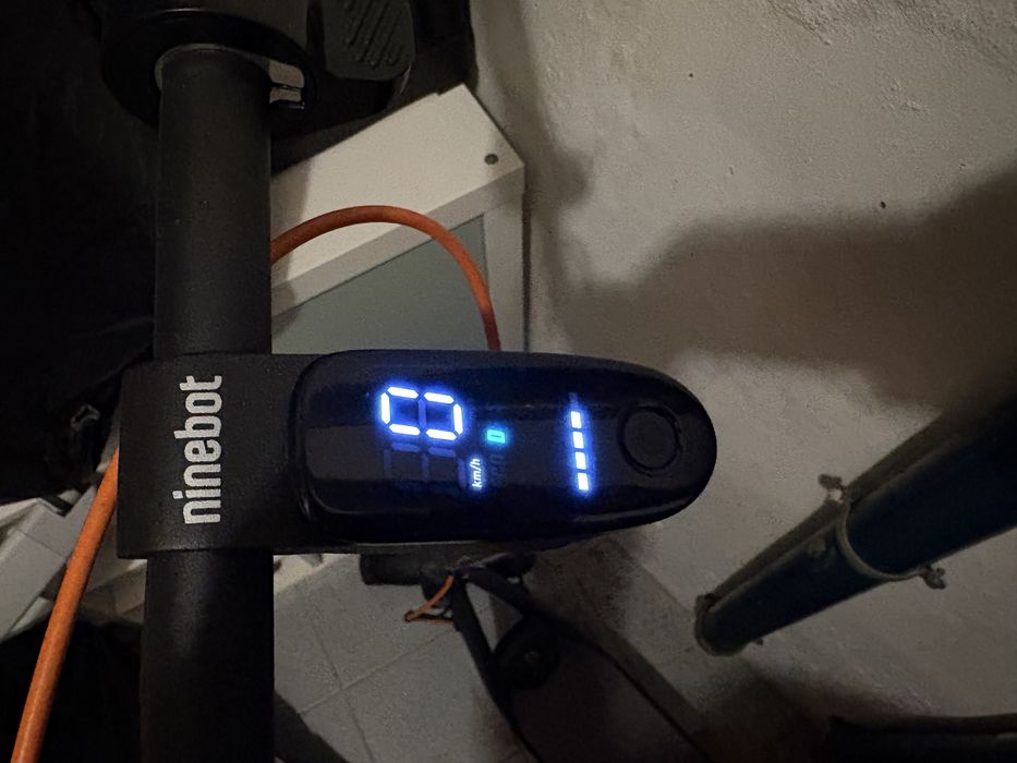 Trotinete Segway ninebot F30E