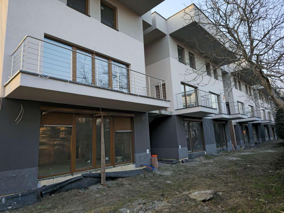 Balustrada barierka balkonowa zabezpieczenia okienne podjazdy