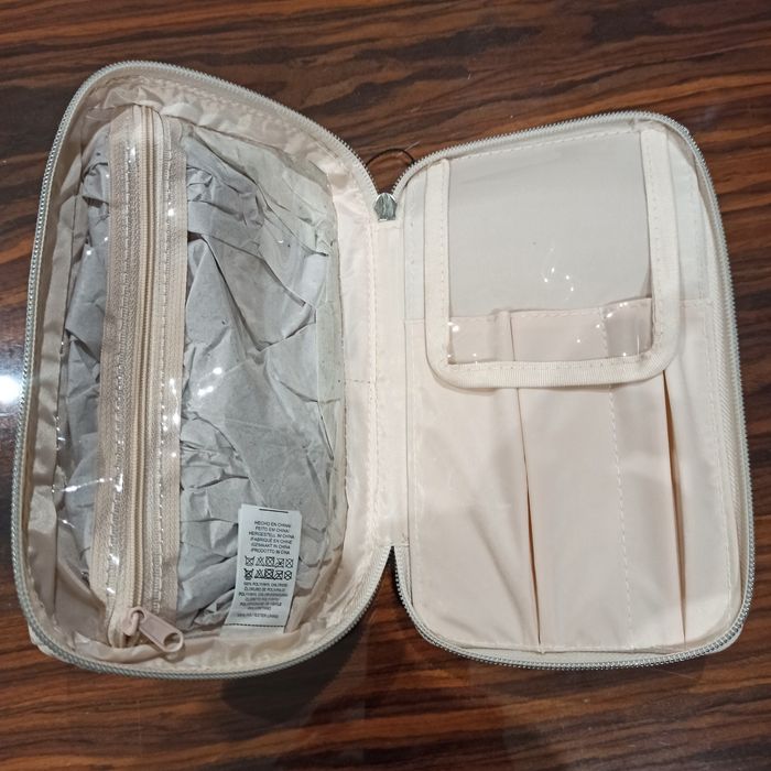 Bolsa para pincéis de maquilhagem Primark64740868235521121