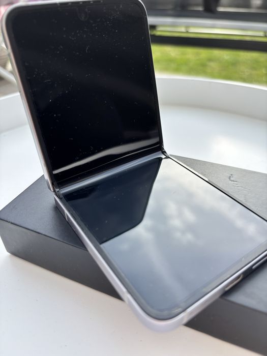 Samsung flip 6 stan bardzo dobry