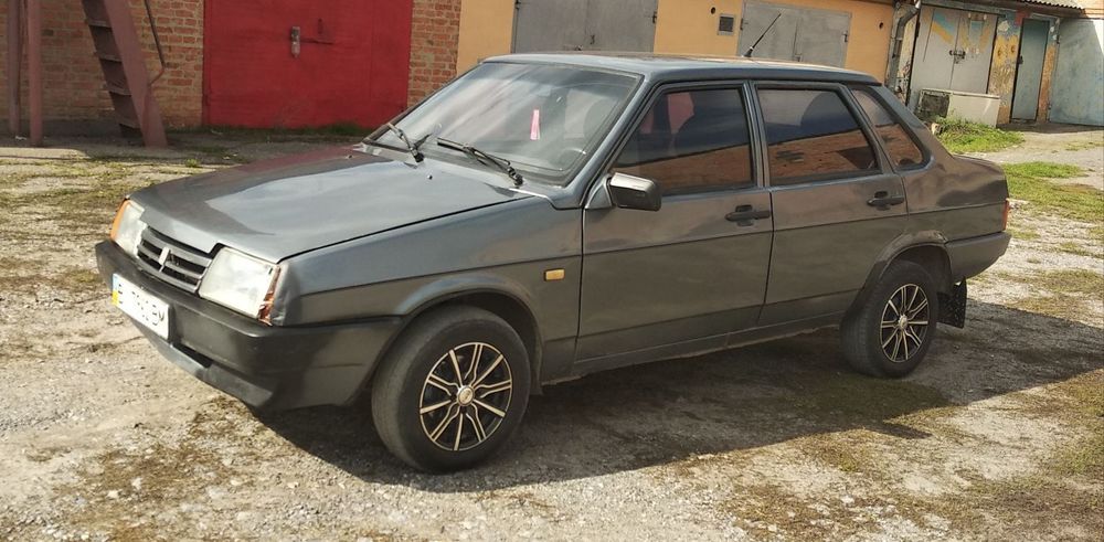Продам ВАЗ 21099