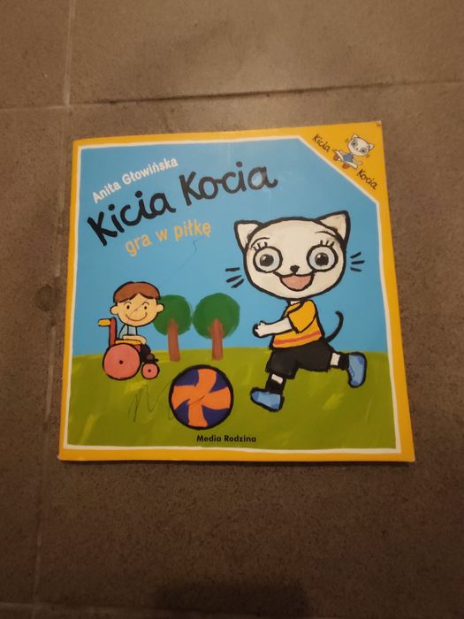 Kicia Kocia Gra W Piłkę, Anita Głowińska