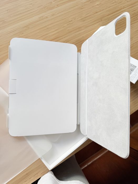 Capa ORIGINAL Apple com teclado