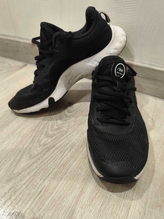 Кросівки  Nike