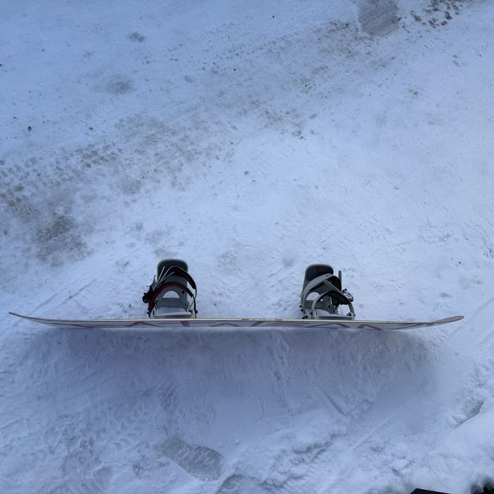 Продам сноуборд 154 см