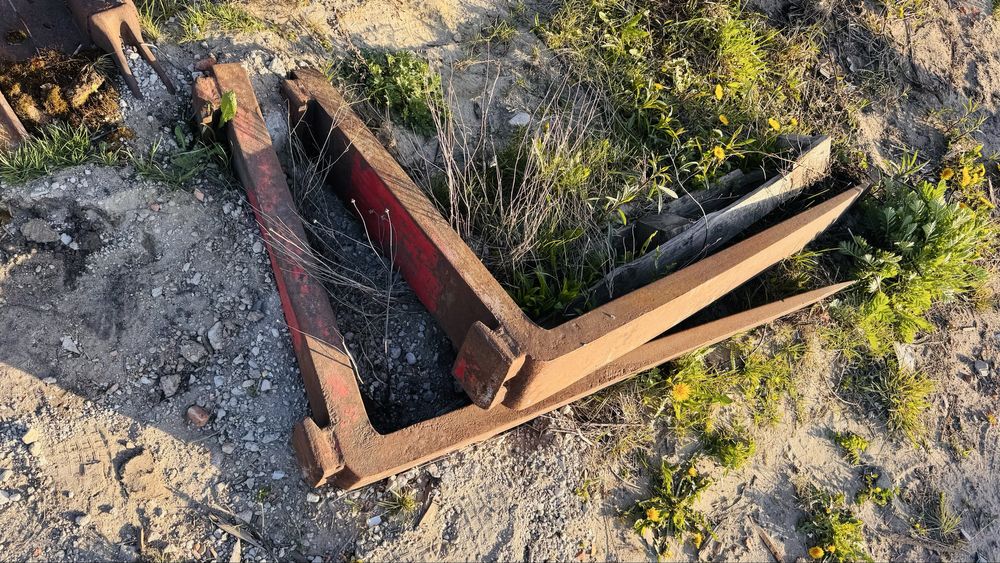 Widły do palet solidne