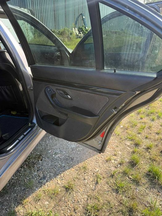 Продам BMW E39 2.8  1998 року