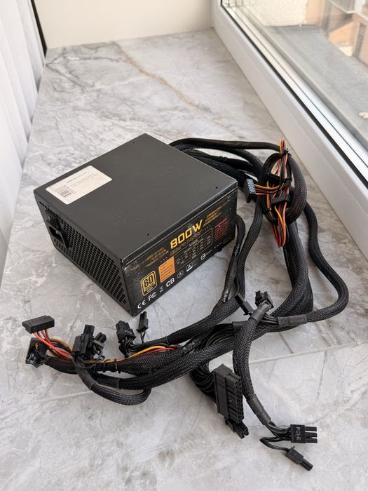 Блок живлення Raidmax Cobra Power 800W