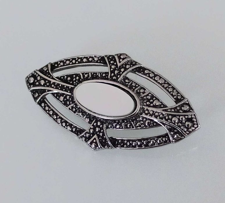 Брошь AVON винтаж