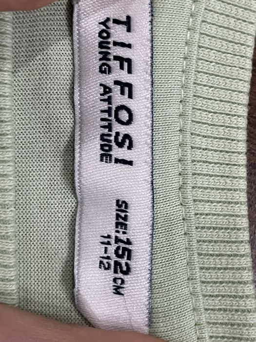 T-shirt tiffosi  criança com detalhes nas mangas