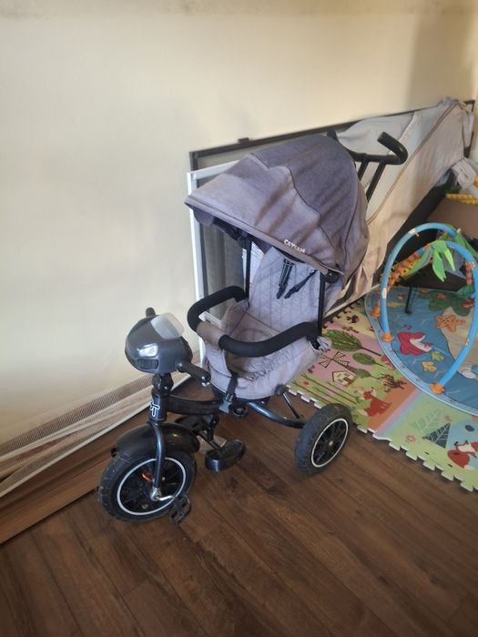 Продам літню коляску велосипед