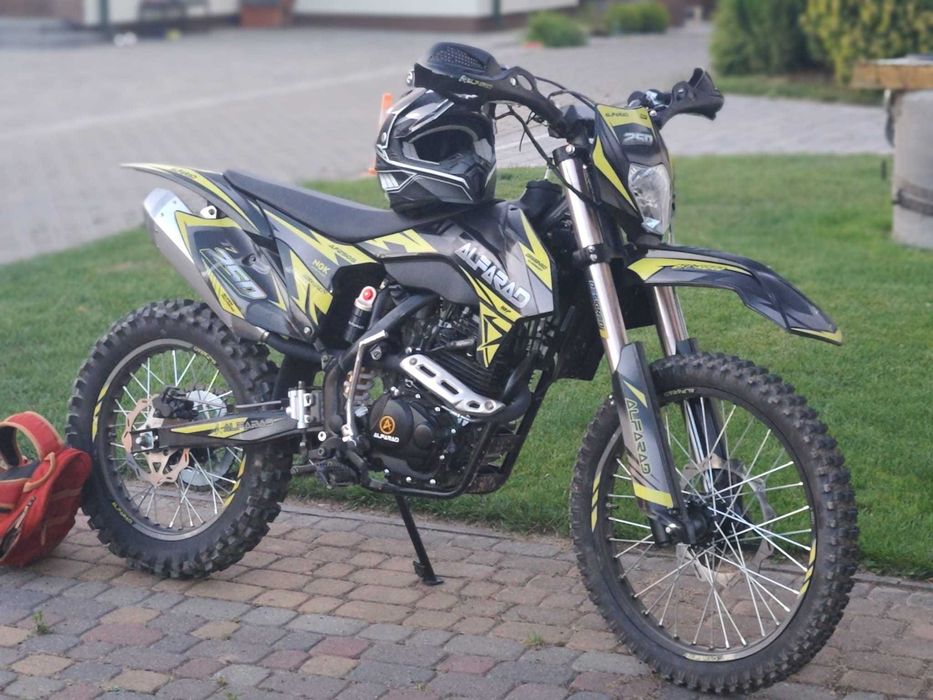 Cross Alfarad T7 250CC