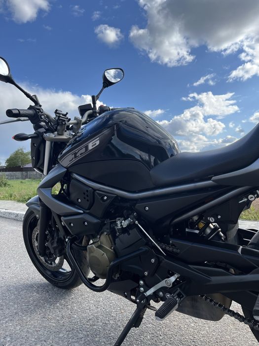 Мотоцикл Yamaha XJ 6N