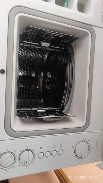 Пральна машинка -автомат вертикалка , Ardo