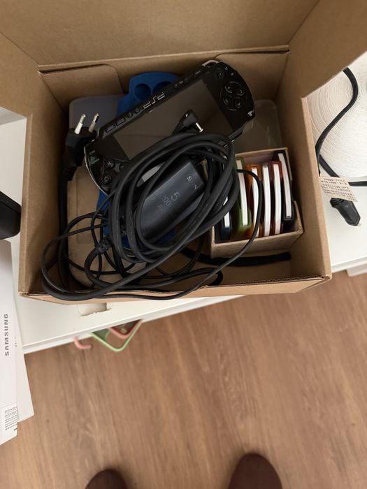 Psp com jogos e capas