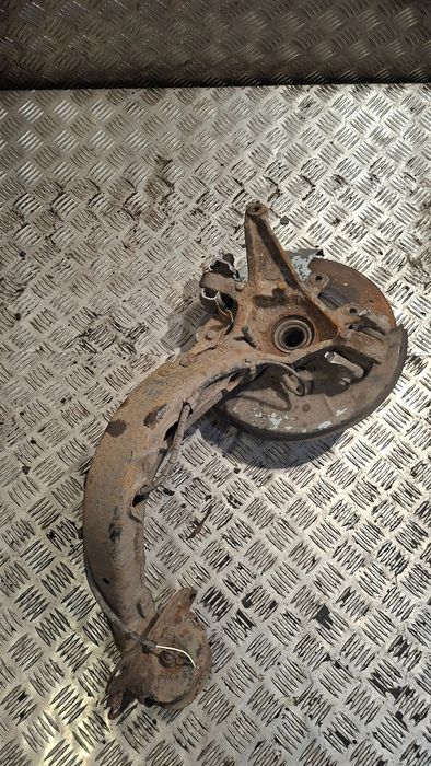 Zwrotnica Wahacz Lewy Tył Bmw E46 2.0D