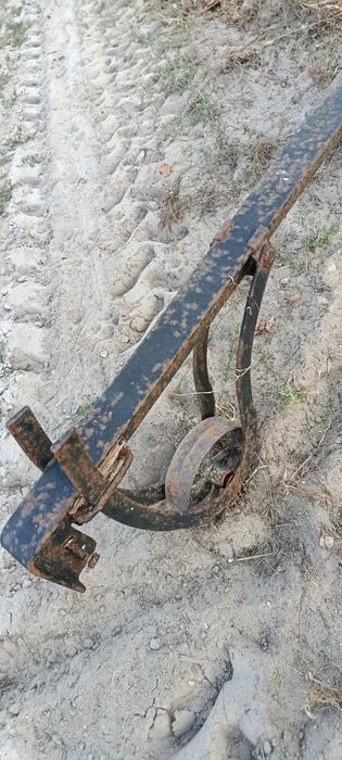 Charrua Tramagal n⁰3 tração animal 
Tração animal 
Para trabalhar ou d